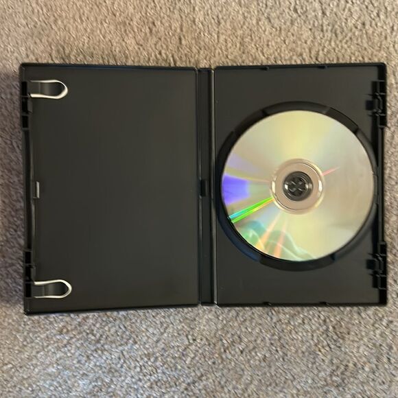 “Cavedweller” DVD!  - Picture 4 of 5